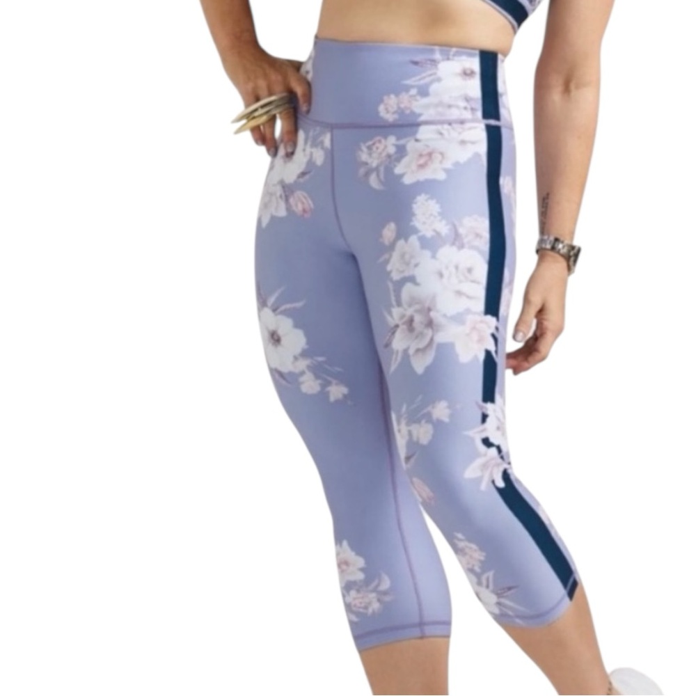 Peloton X Wear It To Heart NWT Wild Flower High Rise Capri Cycle Leggings SZ XL
